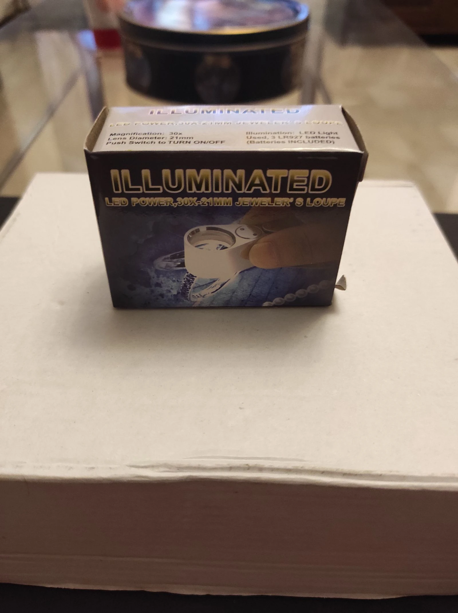 Lupa de bolso metálica com LED para joalheiros ou colecionadores 30x21mm. – photo 3